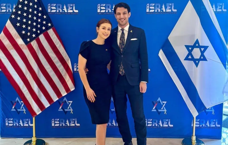הטרור האנטישמי כבר כאן – ודיפלומטים ישראלים הם המטרה. עובדי השגרירות הישראלית בוושינגטון שנרצחו בפיגוע: שרה מילגרם, ירון לישינסקי (מדיה חברתית)