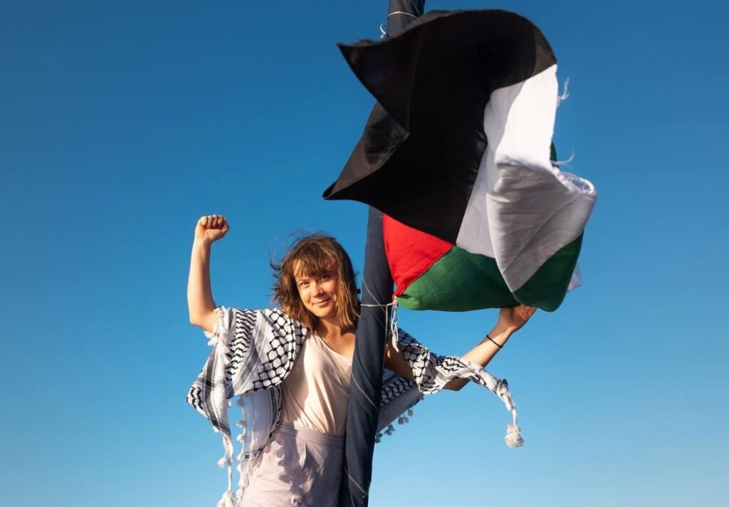 גרטה טונברג במשט לעזה (צילום: אינסטגרם)