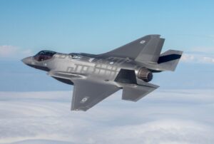 טיסת הבכורה של ה-F-35I "אדיר" בישראל. (רס"ן עופר / חיל האוויר / CC על ידי 4.0)